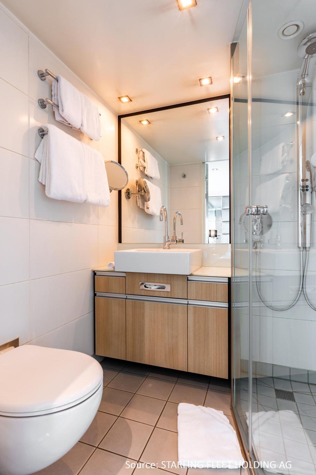 Kd Hotelship Duesseldorf Comfort Plus Exterior photo